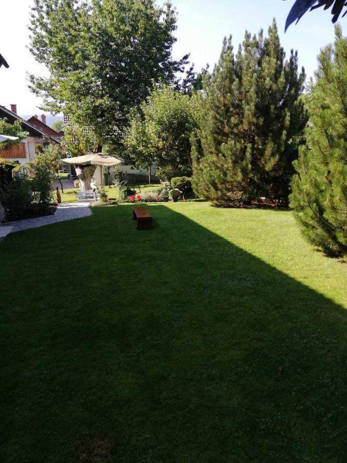 Apartma Pri Olgi Μπλεντ Εξωτερικό φωτογραφία